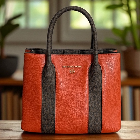 Authentic Michael Kors Austin Mini Messenger Satchel Crossbody! Orange / Brown ! - Picture 1 of 15